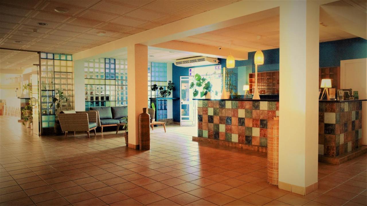 Hotel Ayamontino Punta Umbría Exteriör bild