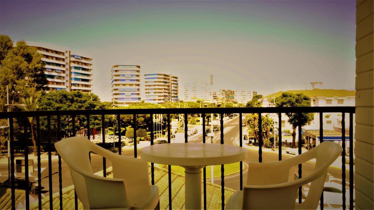 Hotel Ayamontino Punta Umbría Exteriör bild